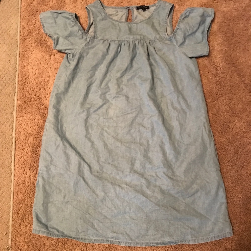 Cold shoulder flutter sleeve dress